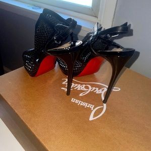 Christian Louboutin Stiletto Women Size 40 (US 9)